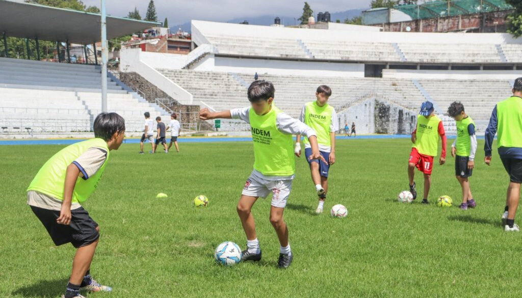 684260186_969022155869076_2403703285150638656_n